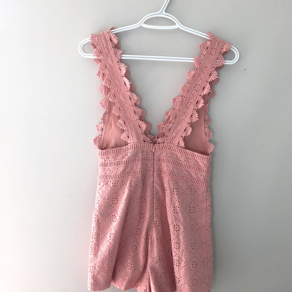 Light Pink Romper size S - Picture 3 of 6